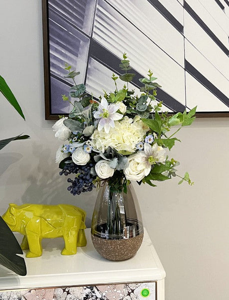 Unique Flowers Arrangement Interior Design, Beautiful Modern Artificial Floral Arrangement for Bedroom, Faux Silk Floral Bouquet Table Centerpiece-artworkcanvas