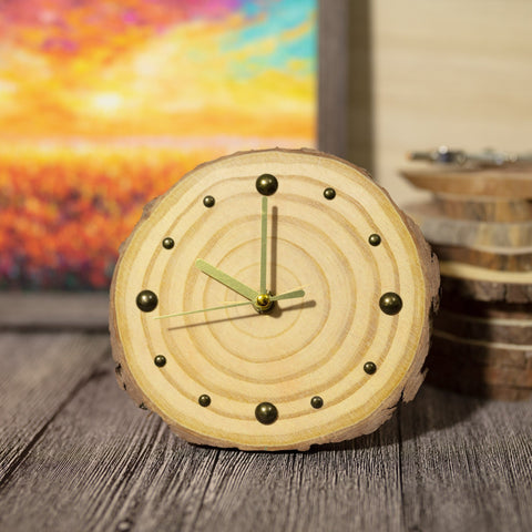 Handcrafted Pine Wood Desktop Clock: Eco-Friendly Artisanal Silent, and Perfectly Gift-Wrapped for Loved Ones - Modern Home Decor