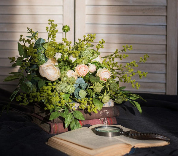 Spring Flower Arrangement for Living Room, Ranunculus Asiaticus, Globe Amaranth, Botany Plants, Beautiful Modern Flower Arrangement Ideas for Home Decoration-artworkcanvas