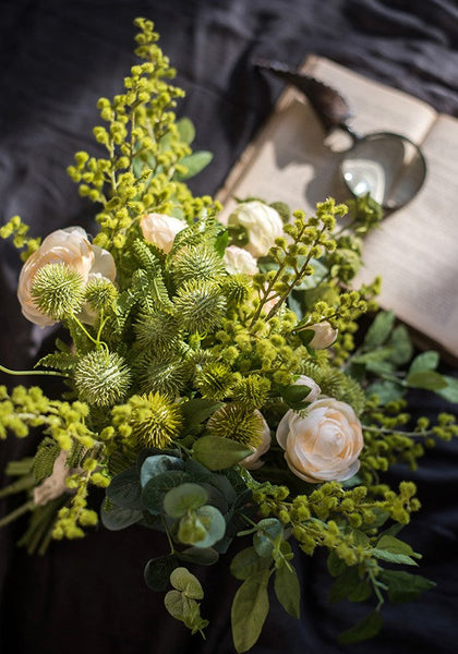 Spring Flower Arrangement for Living Room, Ranunculus Asiaticus, Globe Amaranth, Botany Plants, Beautiful Modern Flower Arrangement Ideas for Home Decoration-artworkcanvas