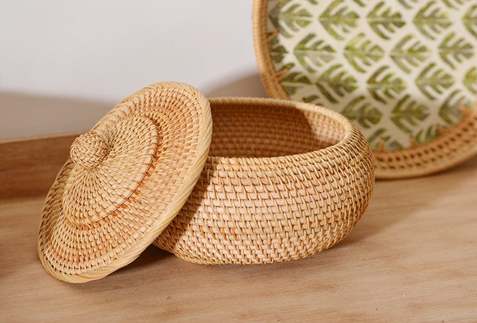 Wicker Storage Basket with Wooden Handle, Decorative Wicker Small Basket 3  Pack