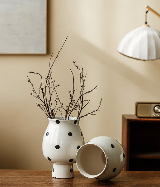 Small Flower Vases on Table, Handmade Water Holding Flower Vase, Ceramic Bud Vases, Modern Porcelain Flower Vases-artworkcanvas