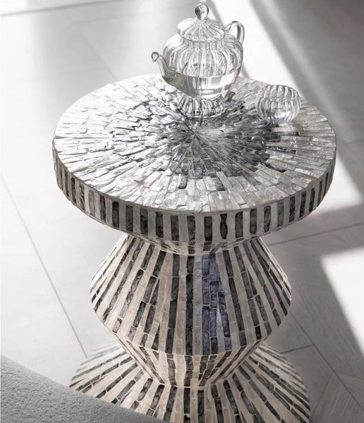 Shell Small Sofa Side Table, Bedside Small Side Table, Portable Casual Side Table, Contemporary Round Side Table, Creative Coffee Table-artworkcanvas
