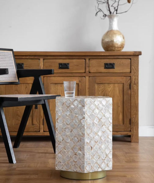 Portable Casual Side Table, Creative Coffee Table, Contemporary Small Sofa Side Table, Shell Small Side Table, Unique Small End Table-artworkcanvas