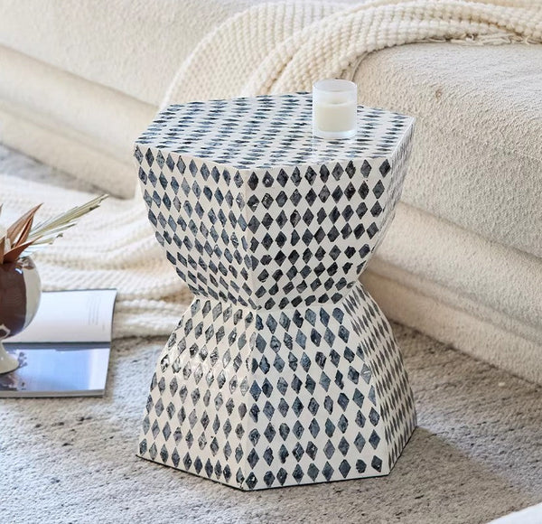 Contemporary Bedside Table, Small End Table, Modern Side Table, Bedside Small Side Table, Shell Small Sofa Side Table, Portable Casual Side Table, Creative Coffee Table, Contemporary Side Table-artworkcanvas