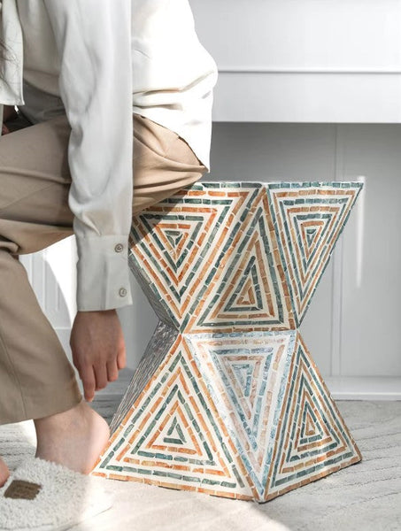 Modern Small End Table, Contemporary Small Sofa Side Table, Unique Shell Small Side Table, Portable Casual Side Table, Creative Coffee Table-artworkcanvas
