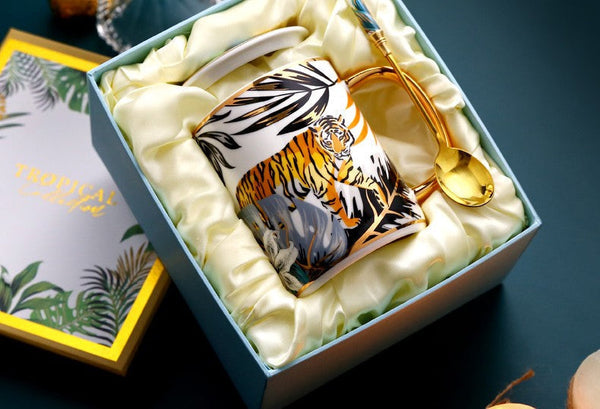 Peacock Porcelain Cups, Large Capacity Jungle Animal Porcelain Mugs, Unique Ceramic Mugs in Gift Box, Creative Ceramic Mugs for Office-artworkcanvas