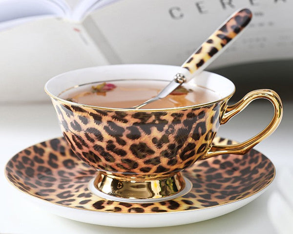 Creative Porcelain Tea Cup Saucer Set, Modern Ceramic Cups, 7.8 oz Ceramic Coffee Cups, Unique Tea Cup and Saucer in Gift Box-artworkcanvas