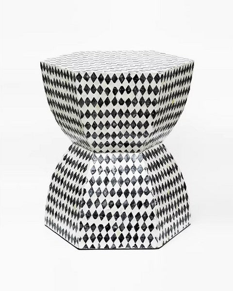 Contemporary Bedside Table, Small End Table, Modern Side Table, Bedside Small Side Table, Shell Small Sofa Side Table, Portable Casual Side Table, Creative Coffee Table, Contemporary Side Table-artworkcanvas