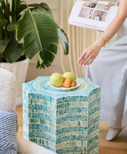 Contemporary Side Table, Contemporary Bedside Table, Bedside Small Side Table, Shell Small Sofa Side Table, Modern Side Table, Small End Table, Portable Casual Side Table, Creative Coffee Table-artworkcanvas
