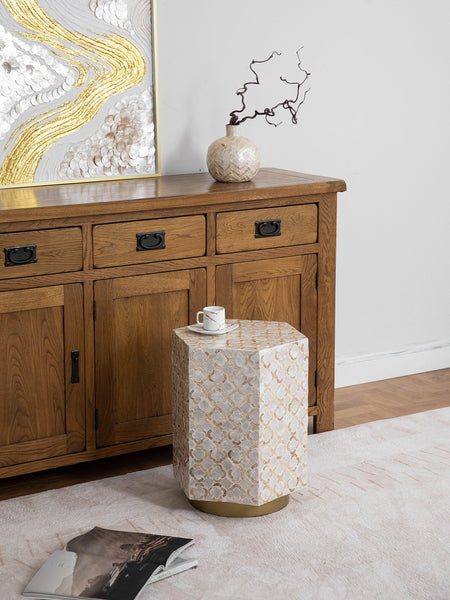 Creative Coffee Table, Contemporary Small Sofa Side Table, Shell Small Side Table, Portable Casual Side Table, Unique Small End Table-artworkcanvas