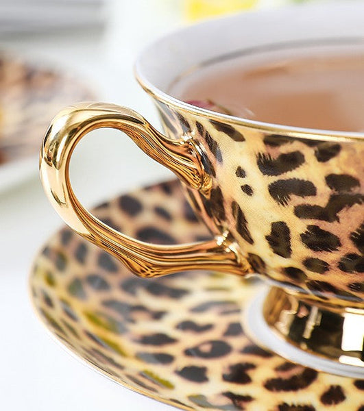 Creative Porcelain Tea Cup Saucer Set, Modern Ceramic Cups, 7.8 oz Ceramic Coffee Cups, Unique Tea Cup and Saucer in Gift Box-artworkcanvas