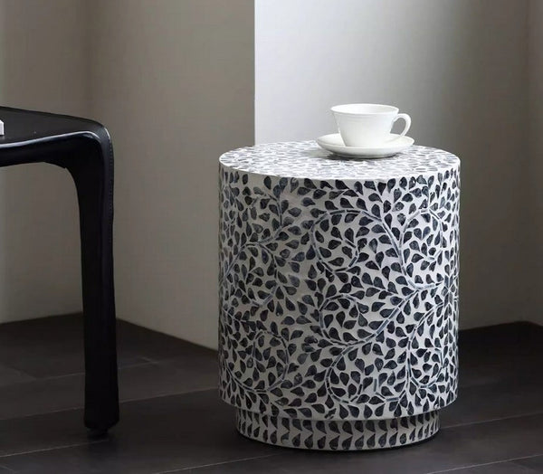 Portable Casual Side Table, Contemporary Round Side Table, Creative Coffee Table, Bedside Small Side Table, Shell Small Sofa Side Table, Contemporary Side Table-artworkcanvas