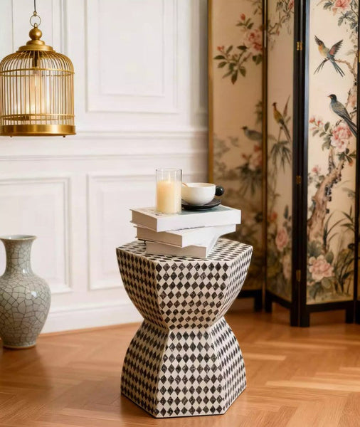 Modern Side Table, Bedside Small Side Table, Contemporary Bedside Table, Small End Table, Shell Small Sofa Side Table, Portable Casual Side Table, Creative Coffee Table, Contemporary Side Table-artworkcanvas