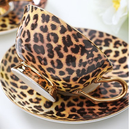 Creative Porcelain Tea Cup Saucer Set, Modern Ceramic Cups, 7.8 oz Ceramic Coffee Cups, Unique Tea Cup and Saucer in Gift Box-artworkcanvas