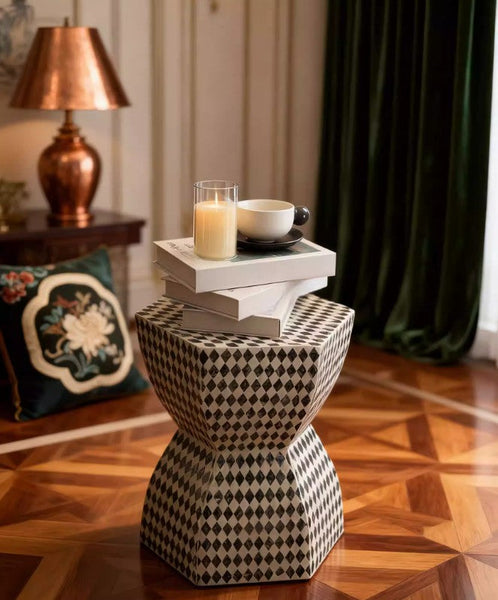 Modern Side Table, Bedside Small Side Table, Contemporary Bedside Table, Small End Table, Shell Small Sofa Side Table, Portable Casual Side Table, Creative Coffee Table, Contemporary Side Table-artworkcanvas