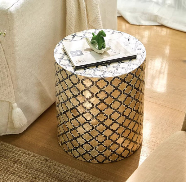 Contemporary Bedside Table, Bedside Small Side Table, Creative Coffee Table, Contemporary Side Table, Modern Side Table, Small End Table, Portable Casual Side Table, Shell Small Sofa Side Table-artworkcanvas