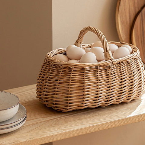 Hand-woven Wicker Storage Basket, Small Picnic Storage Basket with Handle, Willow Weaving Baskets for Vegetable, Natural Fruit Basket, Kitchen Storage Baskets-artworkcanvas