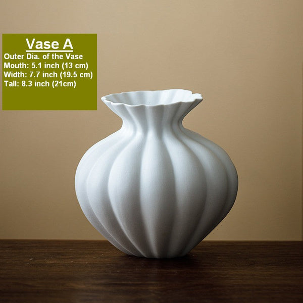 Handmade Water Holding Flower Vases, Modern Black Flower Vase Centerpiece on Table, Porcelain Flower Vases, Ceramic Bouquet Vases-artworkcanvas