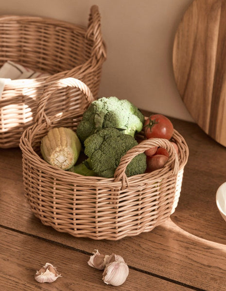 Picnic Fruit Basket with Handle, Kitchen Storage Baskets, Natural Hand-woven Wicker Round Storage Basket, Lovely Willow Weaving Baskets for Vegetable, Natural Fruit Storage Basket-artworkcanvas