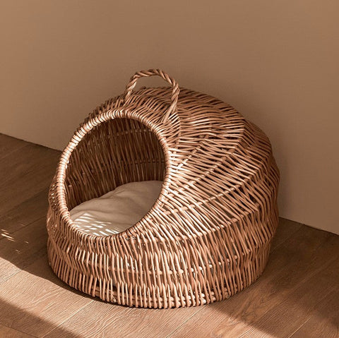 Indoor Cat Bed, Natural Wicker Cat House Basket with Washable Cushion for Indoor Cats and Dogs