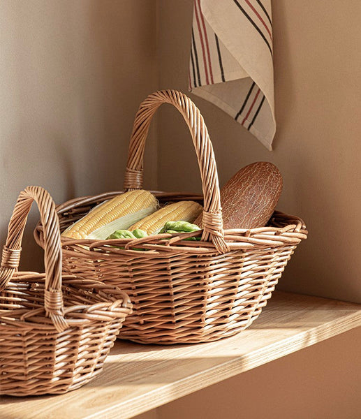 Large Picnic Food Basket with Handle, Lovely Willow Weaving Baskets for Vegetable, Natural Hand-woven Wicker Storage Basket, Natural Fruit Basket, Kitchen Storage Baskets-artworkcanvas