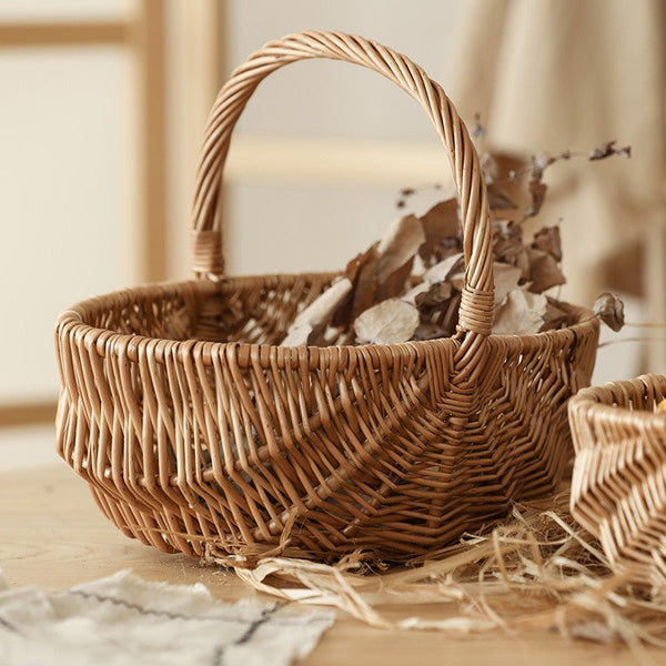 Natural Fruit Basket, Kitchen Storage Baskets, Natural Hand-woven Wicker Storage Basket, Large Picnic Food Basket with Handle, Lovely Willow Weaving Baskets for Vegetable-artworkcanvas