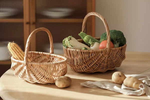 Natural Fruit Basket, Kitchen Storage Baskets, Natural Hand-woven Wicker Storage Basket, Large Picnic Food Basket with Handle, Lovely Willow Weaving Baskets for Vegetable-artworkcanvas