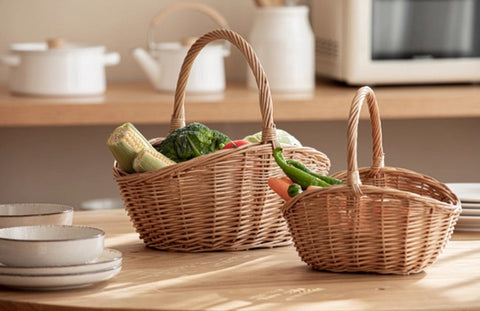 Natural Hand-woven Wicker Storage Basket, Large Picnic Food Basket with Handle, Lovely Willow Weaving Baskets for Vegetable, Natural Fruit Basket, Kitchen Storage Baskets-artworkcanvas