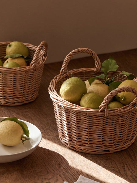 Large Picnic Fruit Basket with Handle, Natural Hand-woven Wicker Round Storage Basket, Lovely Willow Weaving Baskets for Vegetable, Natural Fruit Storage Basket, Kitchen Storage Baskets-artworkcanvas