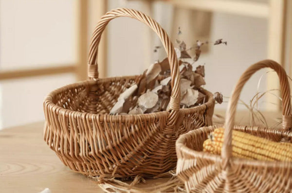 Natural Fruit Basket, Kitchen Storage Baskets, Natural Hand-woven Wicker Storage Basket, Large Picnic Food Basket with Handle, Lovely Willow Weaving Baskets for Vegetable-artworkcanvas