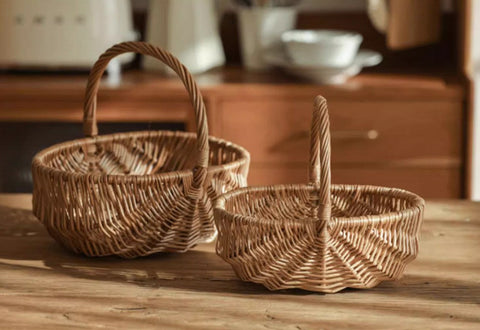 Natural Fruit Basket, Kitchen Storage Baskets, Natural Hand-woven Wicker Storage Basket, Large Picnic Food Basket with Handle, Lovely Willow Weaving Baskets for Vegetable-artworkcanvas