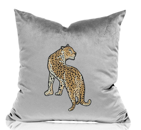 Cheetah Decorative Throw Pillows, Decorative Pillows for Living Room, Modern Sofa Pillows, Contemporary Throw Pillows-artworkcanvas