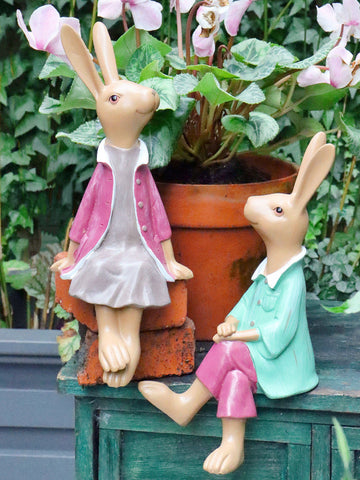 Sitting Rabbit Lovers Statue for Garden, Beautiful Garden Courtyard Ornaments, Villa Outdoor Decor Gardening Ideas, Unique Modern Garden Sculptures-artworkcanvas